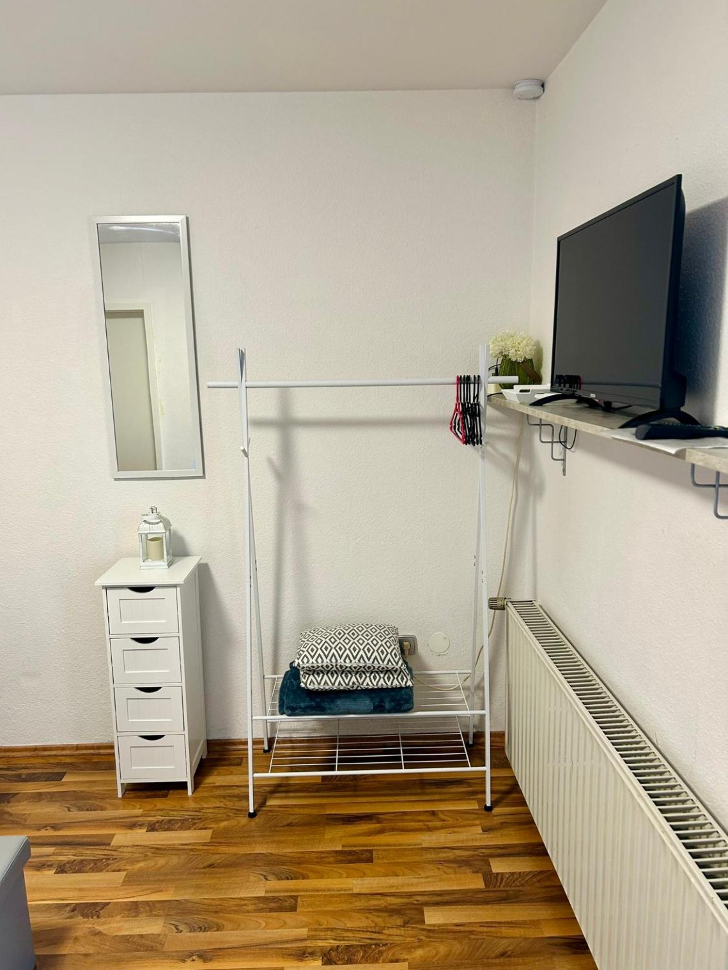 Easystay#1 Cozy Studio In Kliniknaehe, Mit Netflix,Kueche & Bad Bad Oeynhausen Esterno foto